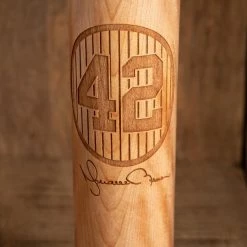Thompson Mug Co. - Dugout Mugs New York Yankees Mariano Rivera 42 Signature Series Baseball Bat Mug | Dugout Mug®