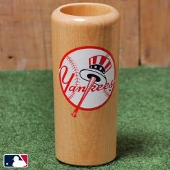 Thompson Mug Co. - Dugout Mugs New York Yankees Shortstop INKED! Mug