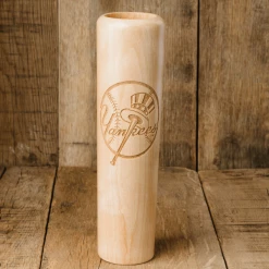 Thompson Mug Co. - Dugout Mugs New York Yankees Dugout Mug® | Baseball Bat Mug