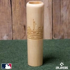 Thompson Mug Co. - Dugout Mugs New York Yankees 2021 Skyline Series Dugout Mug®