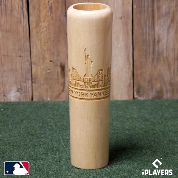 Thompson Mug Co. - Dugout Mugs New York Yankees 2021 Skyline Series Dugout Mug®